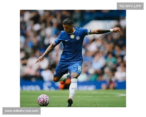 切尔西5-1客胜查尔顿,恩佐点射建功