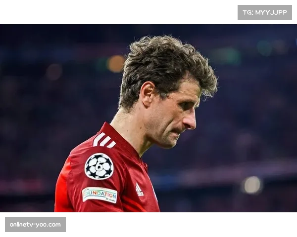 从质疑到核心：加布里·维加讲述在拜仁首个赛季适应期与欧冠征程